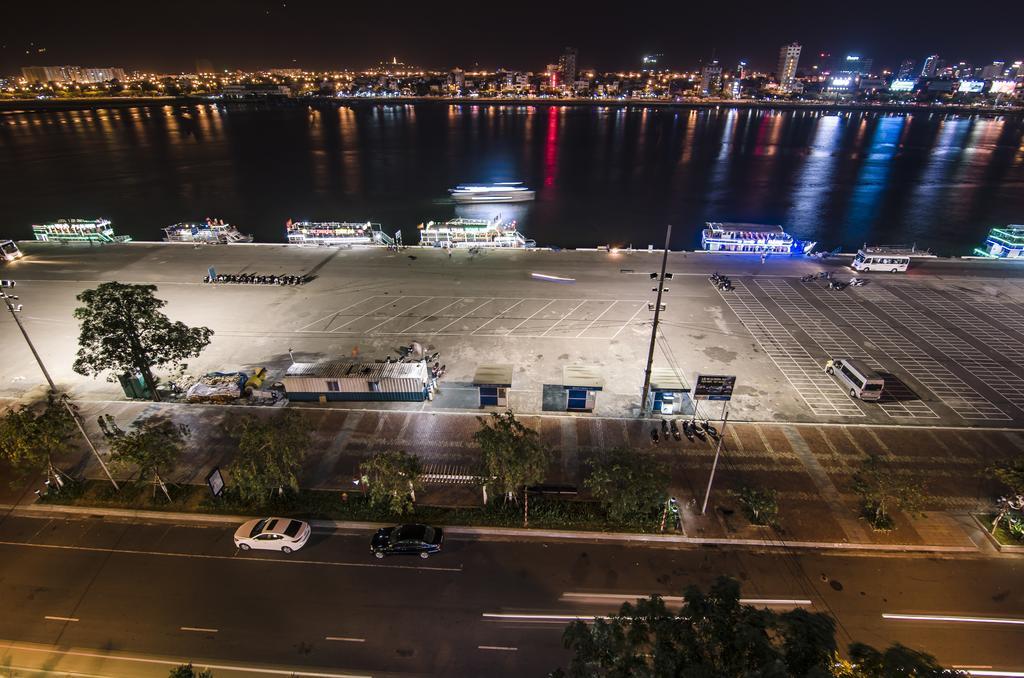 Kaka Hotel Han River Da Nang Exterior photo